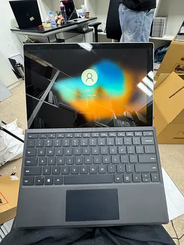 Microsoft Surface Pro 5,Pro7
