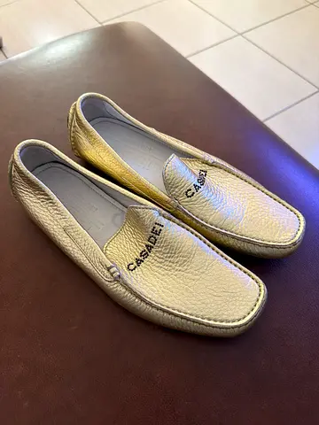 Golden-Beige leather loafers - comfortable casual slip-ons, good condition