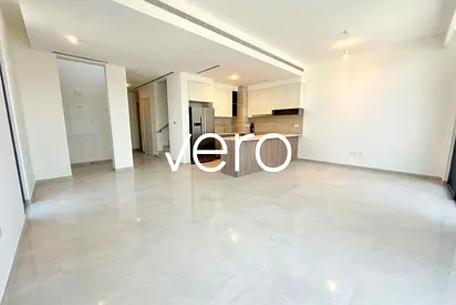 Park Backing | End Unit | G + 2 Villa