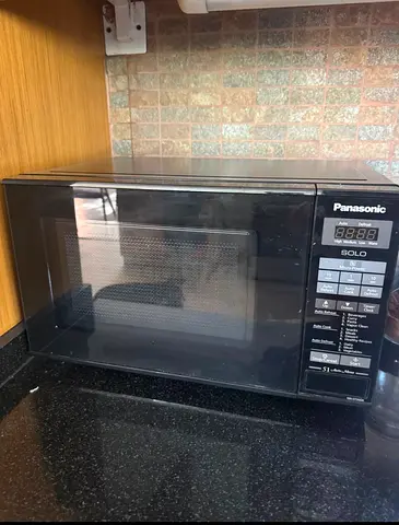 Panasonic 20L Solo Microwave - Good Working Condition