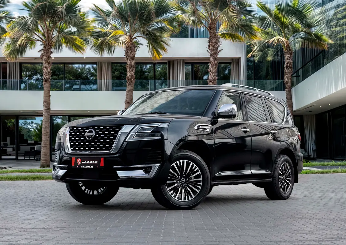 Nissan Patrol 2023 — photo 1 of 15