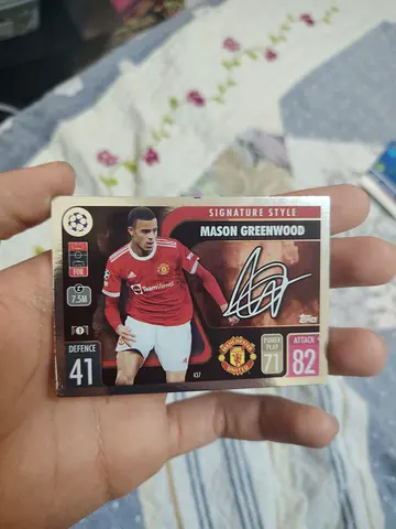 Very Rae signed football player card(green wood)