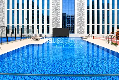 Large Layout| Exclusive| Furnished/Unufrnished