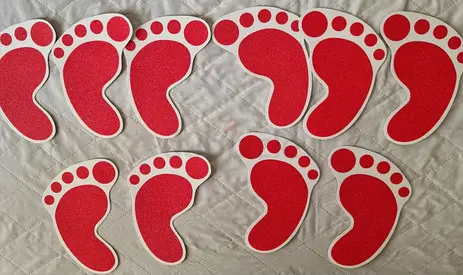 Self-adhesive Anti-Slip Footprint Markers for Stairs  Toilet (Set of 2)