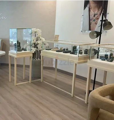 Jewelry display stand