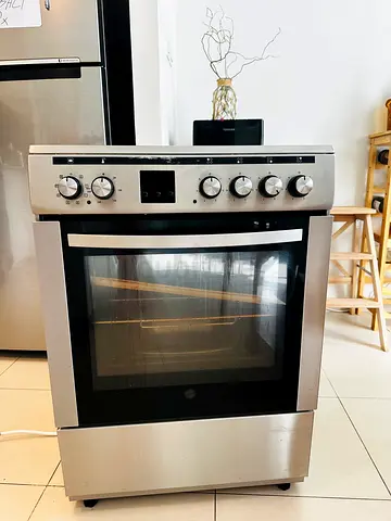 Electric Oven