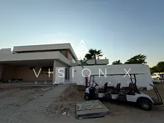 Modern Villas | Large Garden | Peaceful Environment