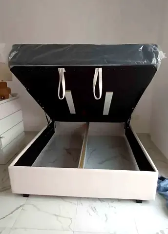 Hydraulic Storage King Size Fully Customisable Brand New Luxury
Bedframe