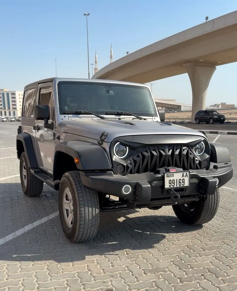Jeep Wrangler 2013 — photo 1 of 8