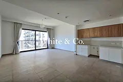 Best Price | Mid Floor Unit | Vacant Now