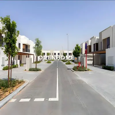 Contemporary Family Living-Single Row-Elegant Villa
