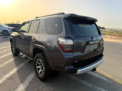2021 Toyota 4RUNNER — фото 4
