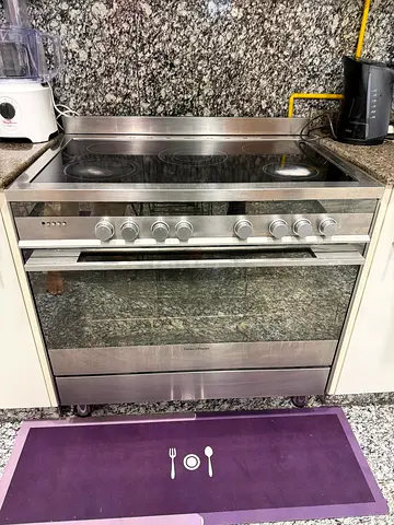 Used Stainless Steel Electric Cooker with Oven - Good Condition