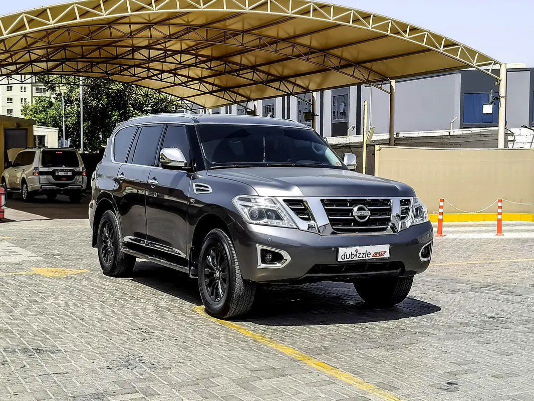 Nissan Patrol 2019 — photo 1 of 14