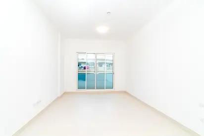 PRIME LOCATION WITH 0% COMMISSION