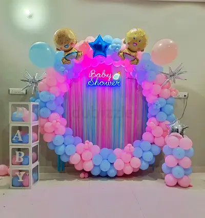 Balloons decorations services Available