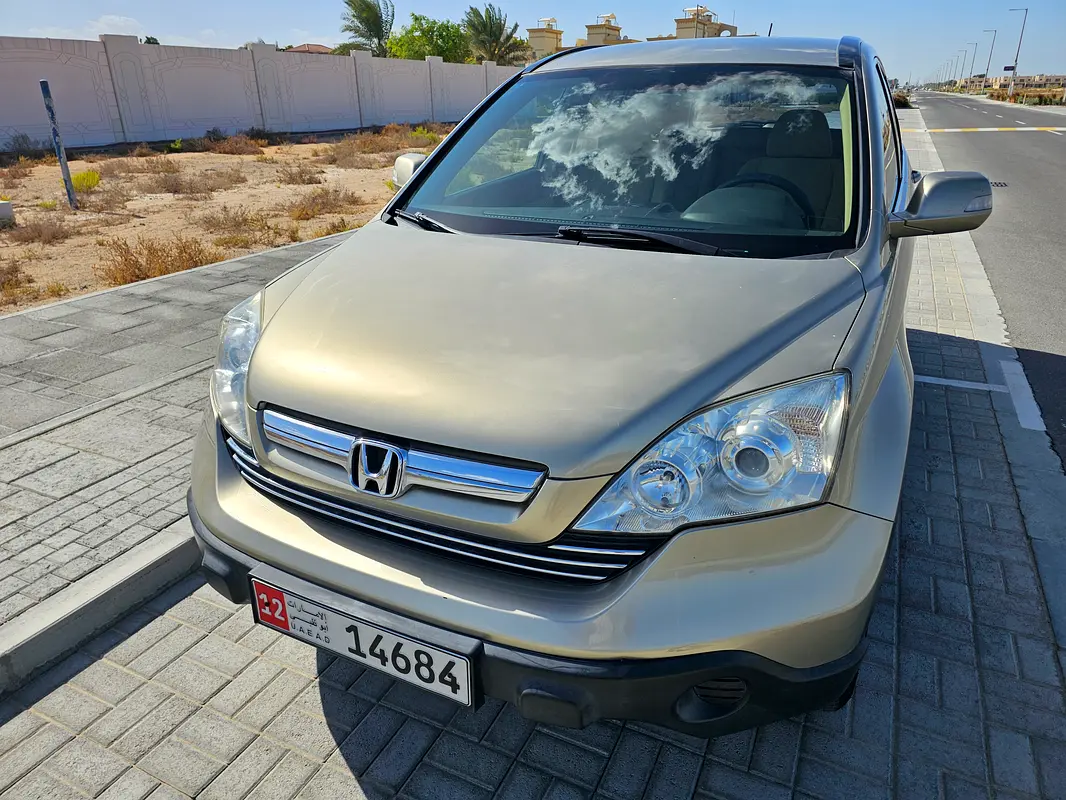 Honda CR-V 2009 — photo 1 of 16