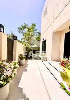Luxury Corner Villa for Sale in Sharjah Sustainable City