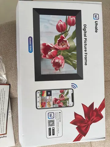 Whale (Whale?) Digital Picture Frame Model 102KZ - Brand New Box