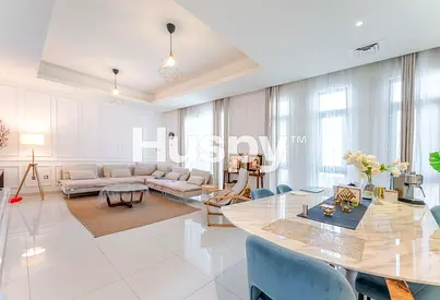 Upgraded | Spacious Lounge | Vacant