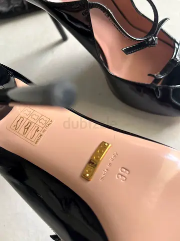 Ladies shoes
