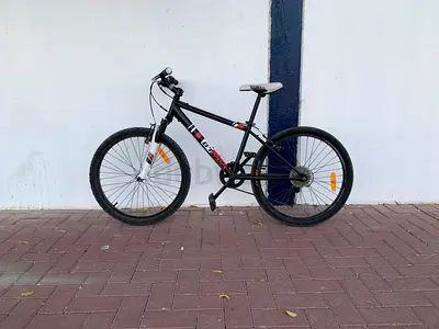 BTWIN Mountain Bike – Smooth Ride, Great Condition