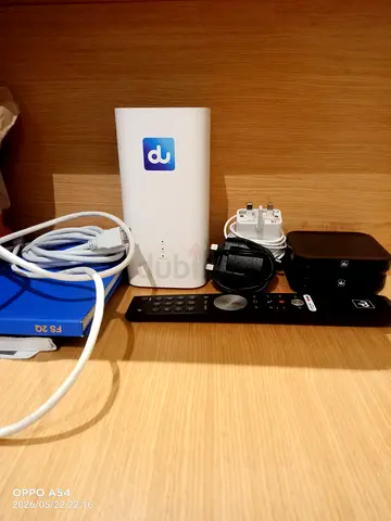 du Home Wi-Fi Router + Set-top Box with Remote and Cables - Good Condition
