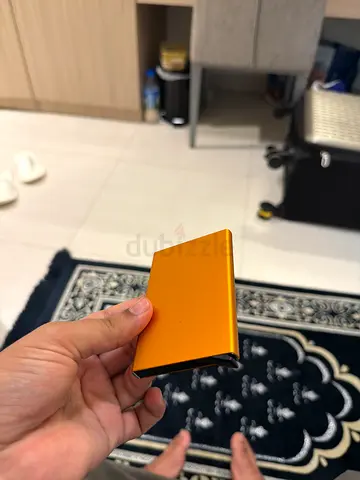 Compact Gold Aluminum Pop Up Card Holder