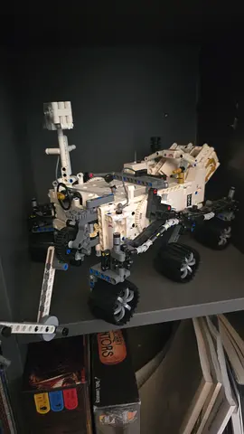 Lego mars rover 42158