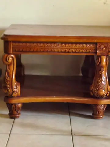 Classic Carved Wooden Coffee Table with Bottom Shelf