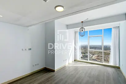 Ready to move in | High floor | Prime Location