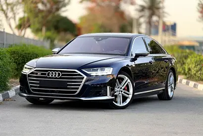 AUDI S8 GCC PERFECT CONDITION NO ACCDINT READY FOR DRIVE