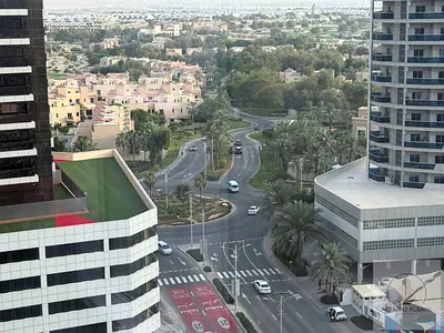 High Floor | Good Layout | Ready to move