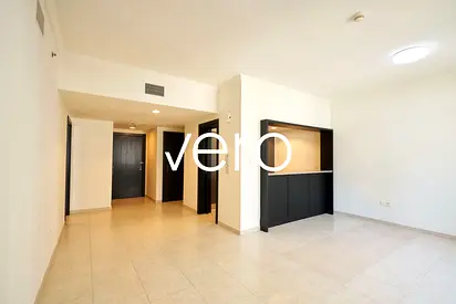 Pet Friendly | Low Floor | Natural Light