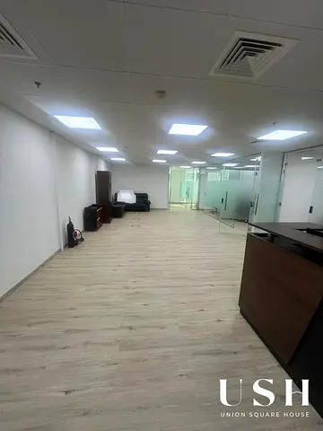 Ready To Move In | Near Metro | Fitted Furnished