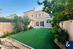 Springs 1 | Extended | Opposite Park &amp; Pool