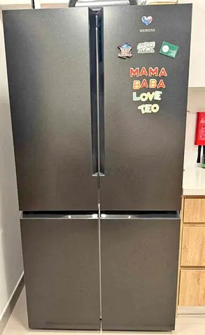 Brand Siemens 4 Door Side By Side Fridge Freezer with Digital Clock