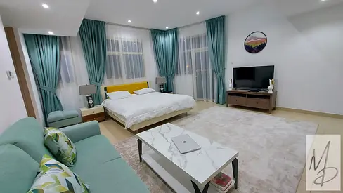 NEAR METRO / BRIGHT AND STYLISH UNIT / METRO BEACH