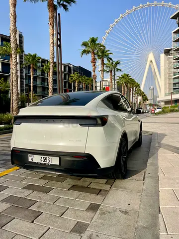 Y Premium Long Range Dual Motor/ GCC Spec/ Direct from owner/ One owner/ Tesla warranty