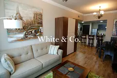 Upgraded Home | Bright &amp; Modern | Vacant