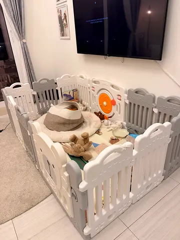 Large Plastic Baby Playpen / Play Yard - Grey  White