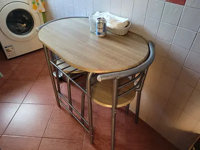 Table + 2 chairs compact for kitchen