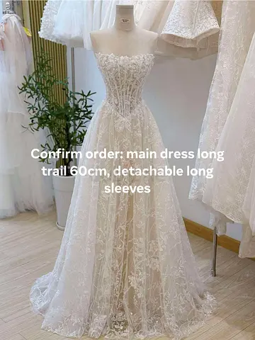 Selling my brand new wedding dress