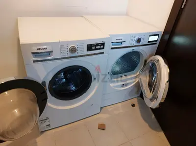 Siemens latest model iq700 9 kg washer and 9 kg dryer separate set freestanding.kj