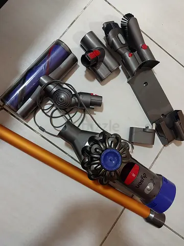Dyson cardless vacuum v8