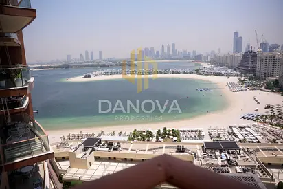 Spacious 2BR | Full Sea View | Premium Palm Jumeirah Living | AED 285K