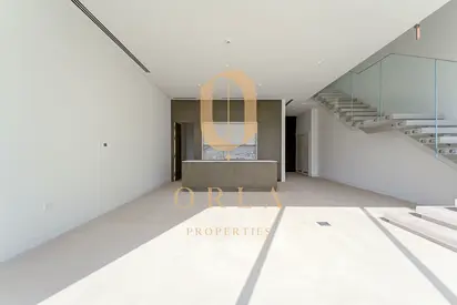 Vacant | Brand New | Spacious Corner Townhouse