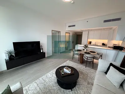 HIGH-FLOOR | 6-MONTHS | ALL BILLS INCLUDED