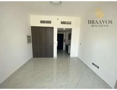 PREMIUM | NEW BUILDING | KITCHEN EQUIPPED