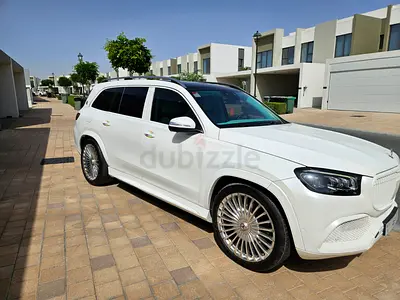 [2021] Mercedes-Maybach GLS 600 with Bespoke Mint Green Interior